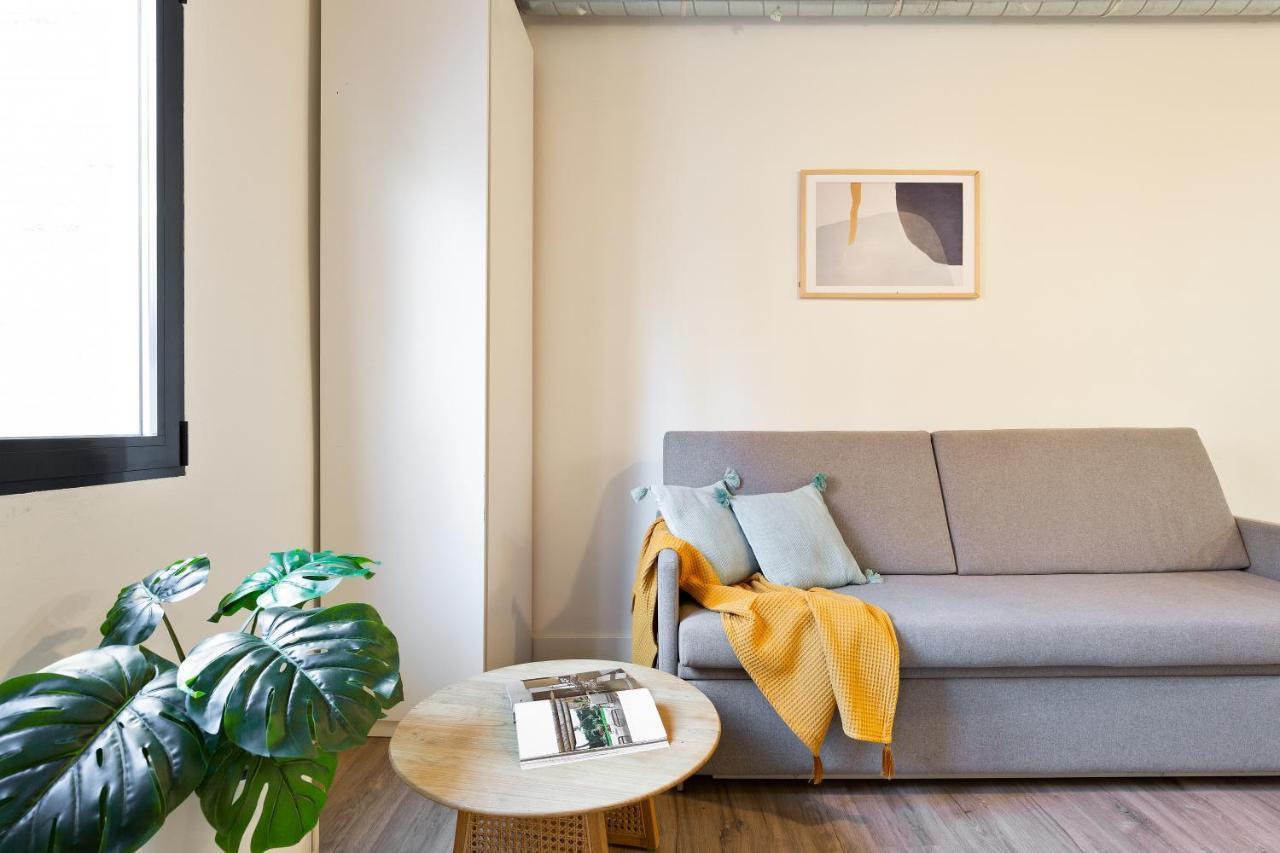 Modern Catalan Apartments By Olala Homes L'Hospitalet de Llobregat Esterno foto