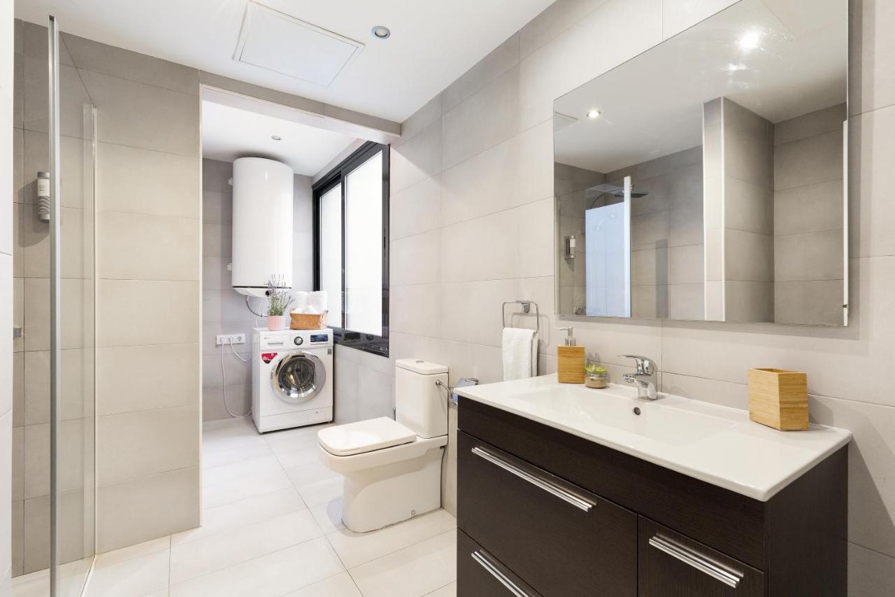 Modern Catalan Apartments By Olala Homes L'Hospitalet de Llobregat Esterno foto