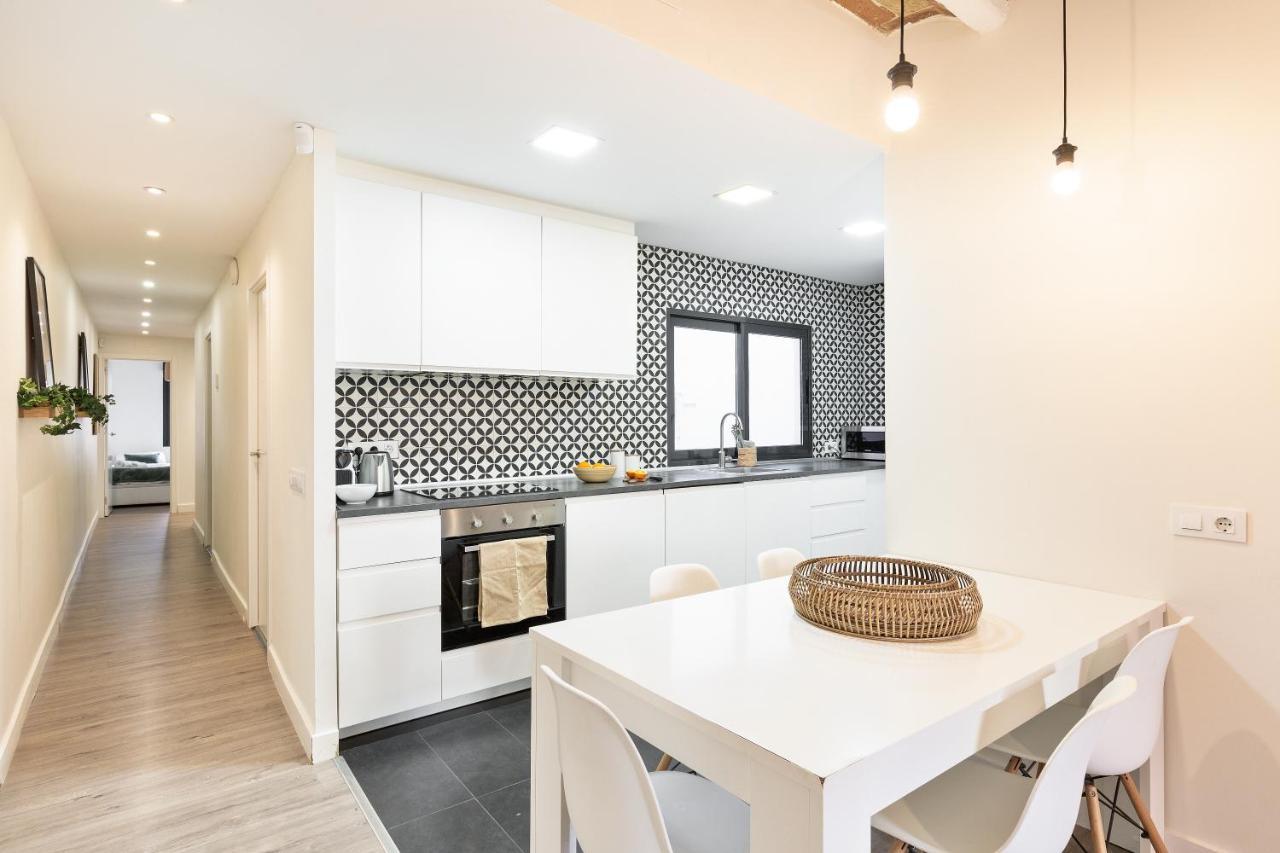 Modern Catalan Apartments By Olala Homes L'Hospitalet de Llobregat Esterno foto